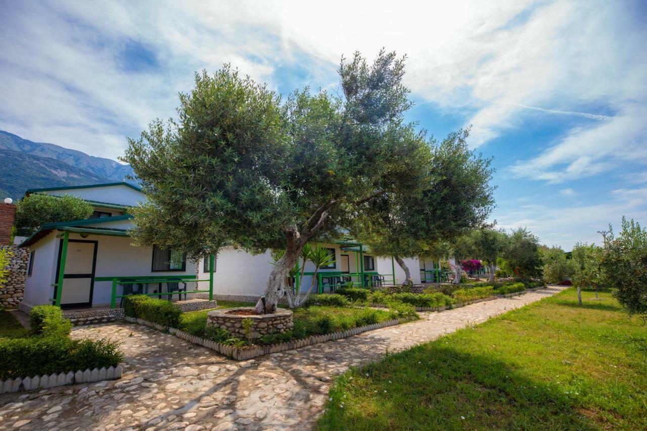 Chalet Ambel Dhërmi Exteriör bild